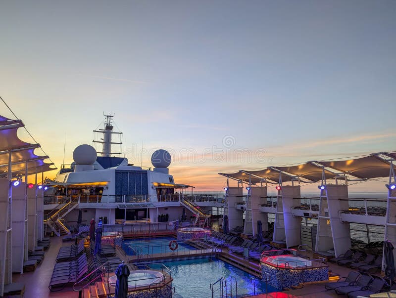 Hot Ship Tubs Stock Photos - Free & Royalty-Free Stock Photos from ...